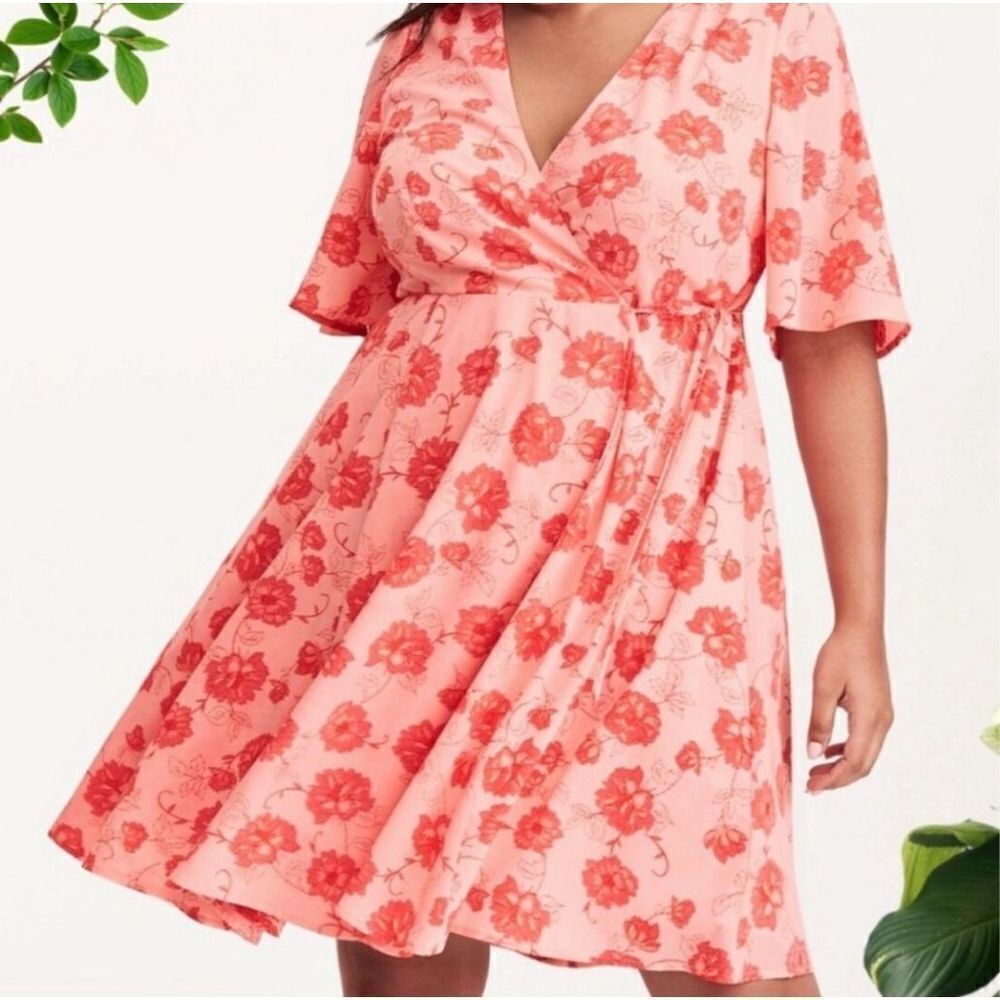 TORRID Sienna Garden Georgette Floral Wrap Dress Red Coral Size 24 Nwt